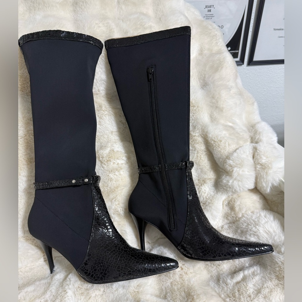 ANDREA FENZI Black Textured Heeled Boots